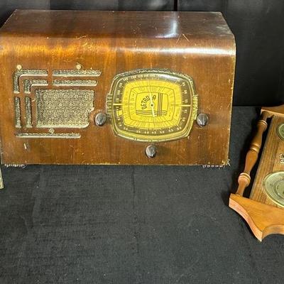 Rare Details Radio & Verichron Weather Thermometer