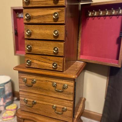 Sale Photo Thumbnail #21