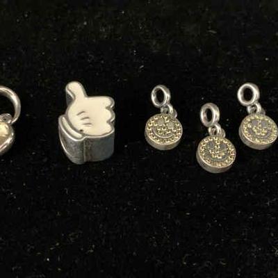 Sh980v pandora charms mickey glove & smile
