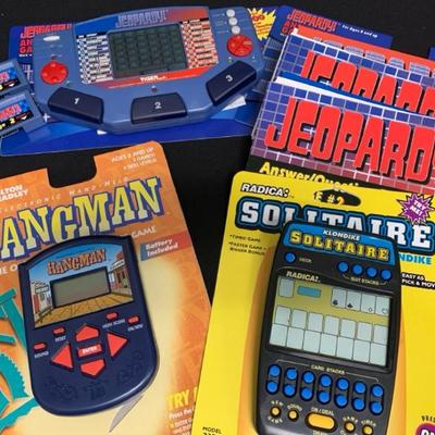 Sh1002 handheld electronic games