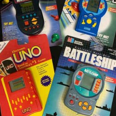 Sh1004 handheld electronic games 2