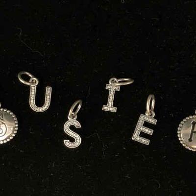 Sh989v pandora charms letters