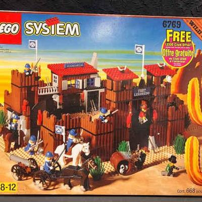 Sh994v lego system wild west 6769 est value $1254)