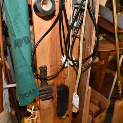 Sale Photo Thumbnail #682: 682 workshop