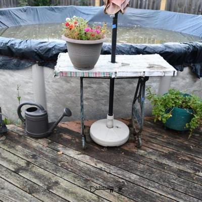 Sale Photo Thumbnail #370: 368 back yard