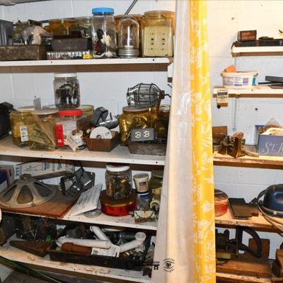 Sale Photo Thumbnail #669: 669 workshop