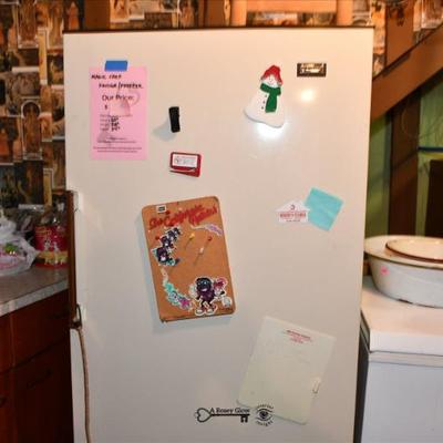 Sale Photo Thumbnail #757: 757 laundry room