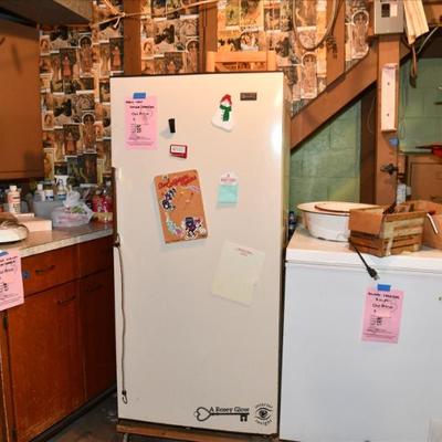 Sale Photo Thumbnail #730: 730 laundry room