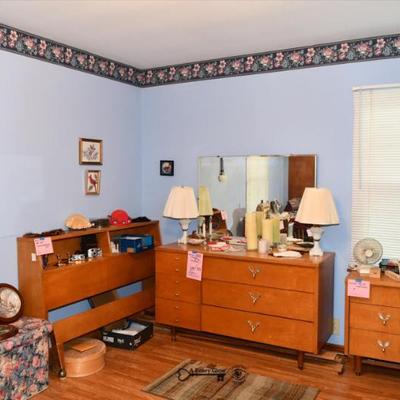 Sale Photo Thumbnail #294: 292 bedroom b