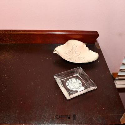 Sale Photo Thumbnail #99: 097 dining room