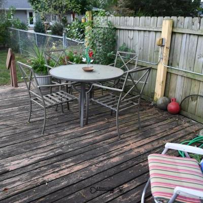 Sale Photo Thumbnail #382: 380 back yard
