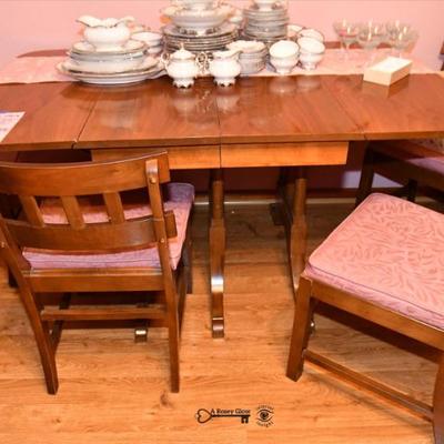 Sale Photo Thumbnail #104: 102 dining room
