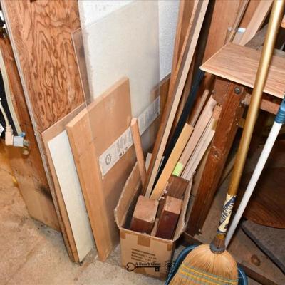 Sale Photo Thumbnail #683: 683 workshop