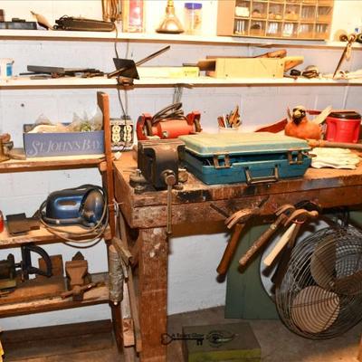 Sale Photo Thumbnail #662: 662 workshop