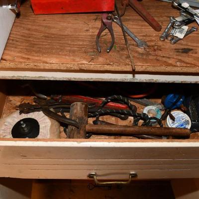 Sale Photo Thumbnail #648: 647 workshop