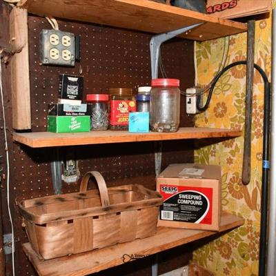 Sale Photo Thumbnail #419: 417 garage
