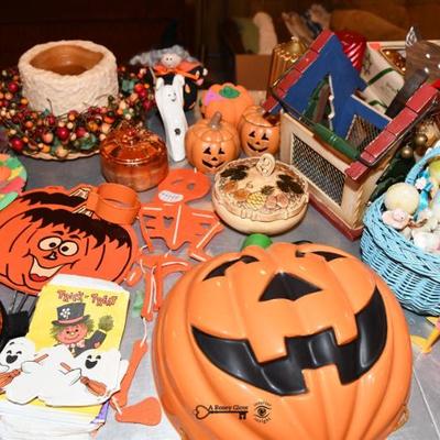 Sale Photo Thumbnail #30: 028 some highlights manhattan estate sale