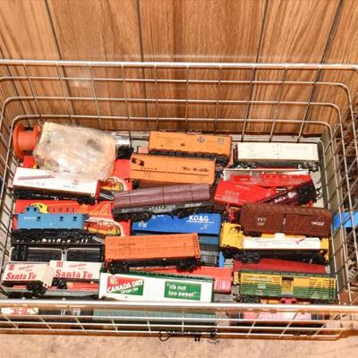 Sale Photo Thumbnail #12: 010 some highlights manhattan estate sale