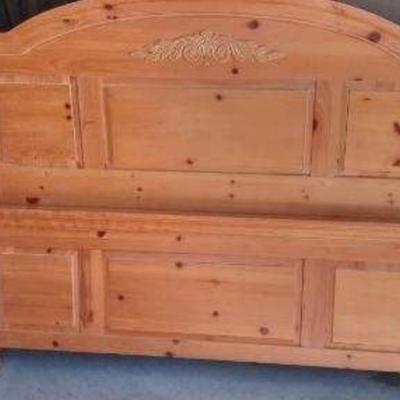 Broyhill Bedroom Set