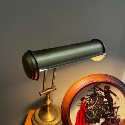 Sale Photo Thumbnail #111: Banker’s Lamp