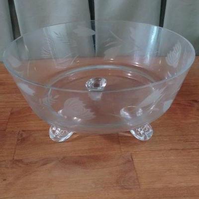 Footed Glass Bowl w/Etched Flowers 