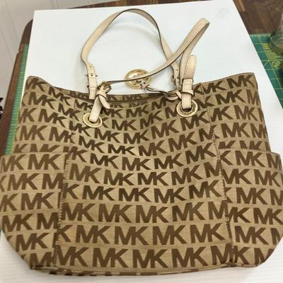 Aaa3010 michael kors mk signature tote shoulder bag 2