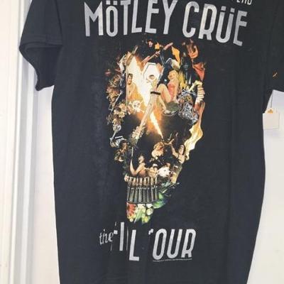 Jen8940 Motley Crue All Things Must Come to an End Final Tour size Med 1
