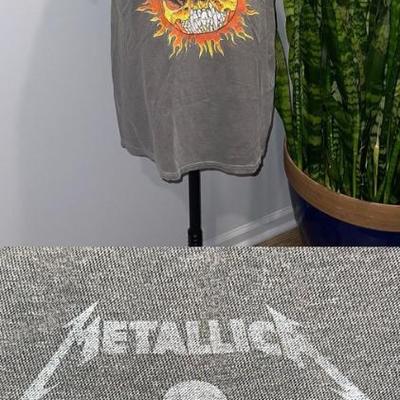 Jen8903 metallica vintage gray large” t shirt rare design.