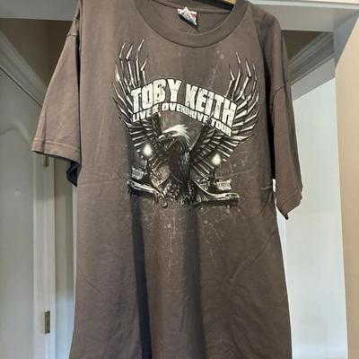 HOM5018 Toby Keith Size 2X Vintage Graphic Concert Shirt Gray - Bayside Tech