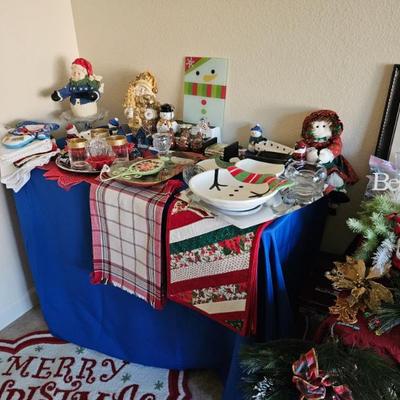 Sale Photo Thumbnail #39: Christmas Items