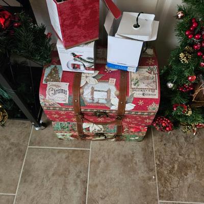 Sale Photo Thumbnail #29: Christmas Items