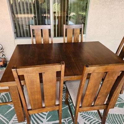 Sale Photo Thumbnail #84: Beautiful Dining Room Table 6 Chairs. 