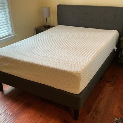 Gray Upholstered Full Bedframe