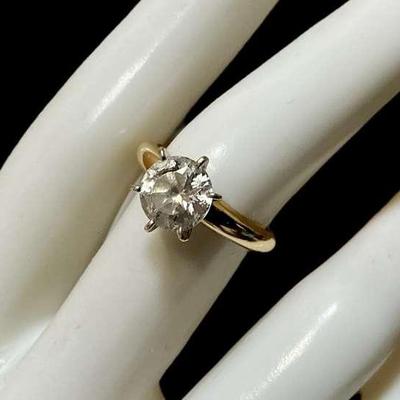 14k Gold CZ Ring (Size 7) (2.96 Grams)
