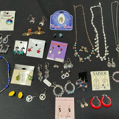 Costume Jewelry Lot 