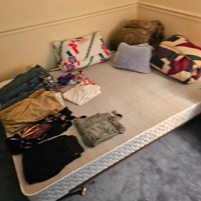Sale Photo Thumbnail #158