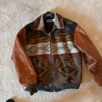 Sale Photo Thumbnail #26