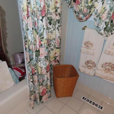 Sale Photo Thumbnail #219