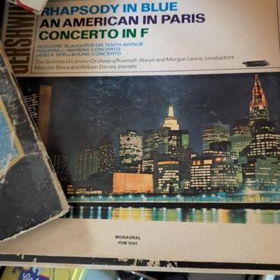 Sale Photo Thumbnail #32