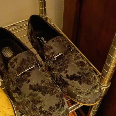 Sale Photo Thumbnail #347