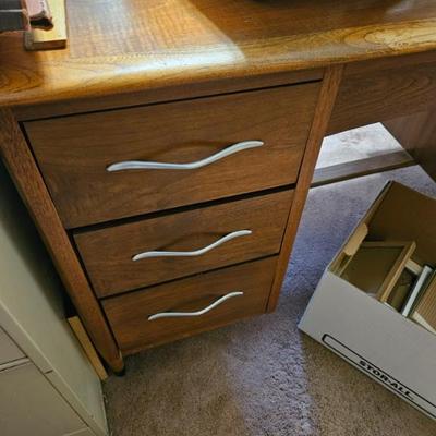Sale Photo Thumbnail #396