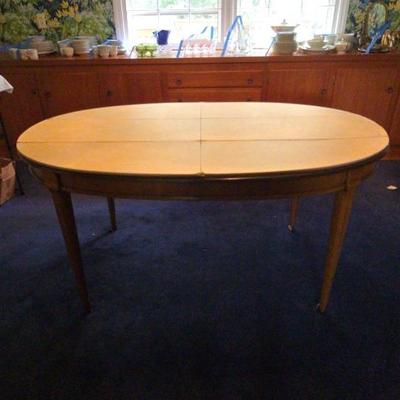 Vintage Oval Table With Removable Padded Top And 2 Leaves