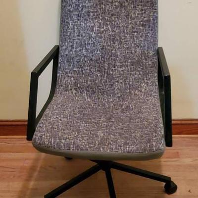 Fabric Office Chair with Wheels