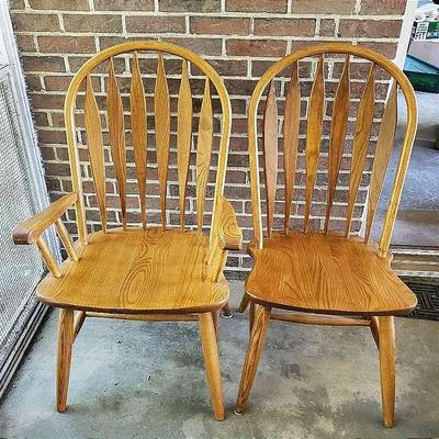 (2) Oak Dining Chairs