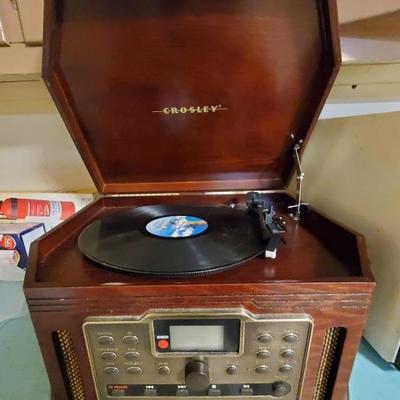 Crosley CD, Radio, Record Player