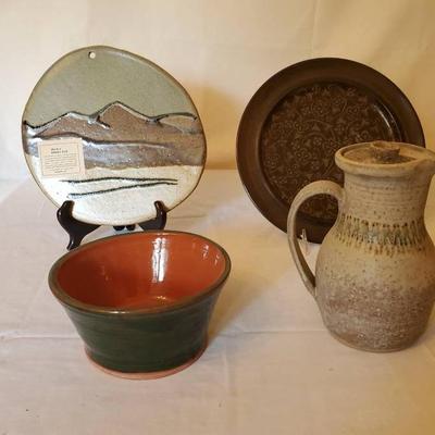 (4) Quality Pottery Pieces