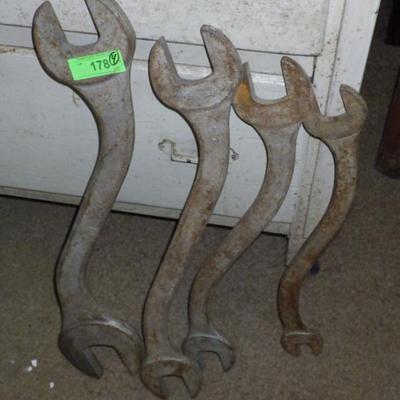 Sale Photo Thumbnail #111