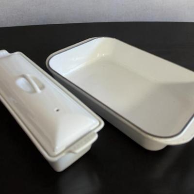 Le creuset enameled cast iron pa té terrine & casserole pan