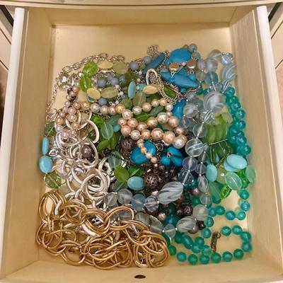 Sale Photo Thumbnail #29
