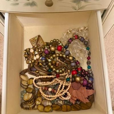 Sale Photo Thumbnail #30
